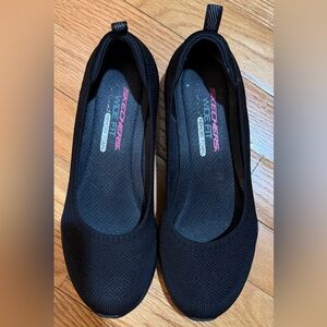 Skechers Women's Black Mesh Flats